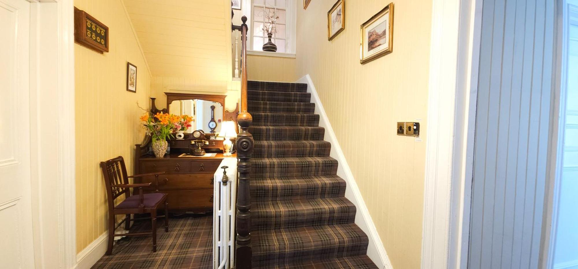 オーバン Ards House Bed & Breakfast エクステリア 写真