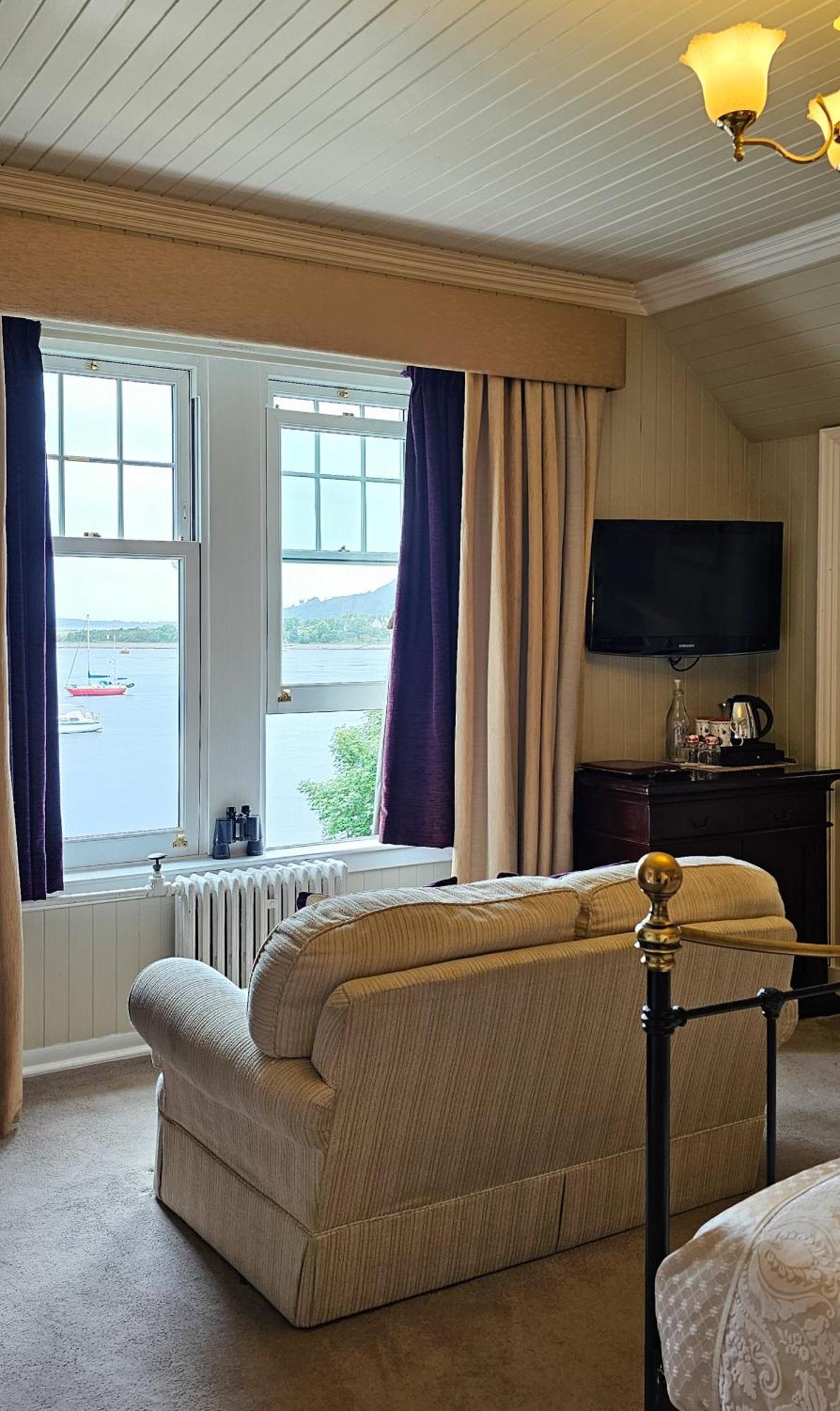 オーバン Ards House Bed & Breakfast エクステリア 写真