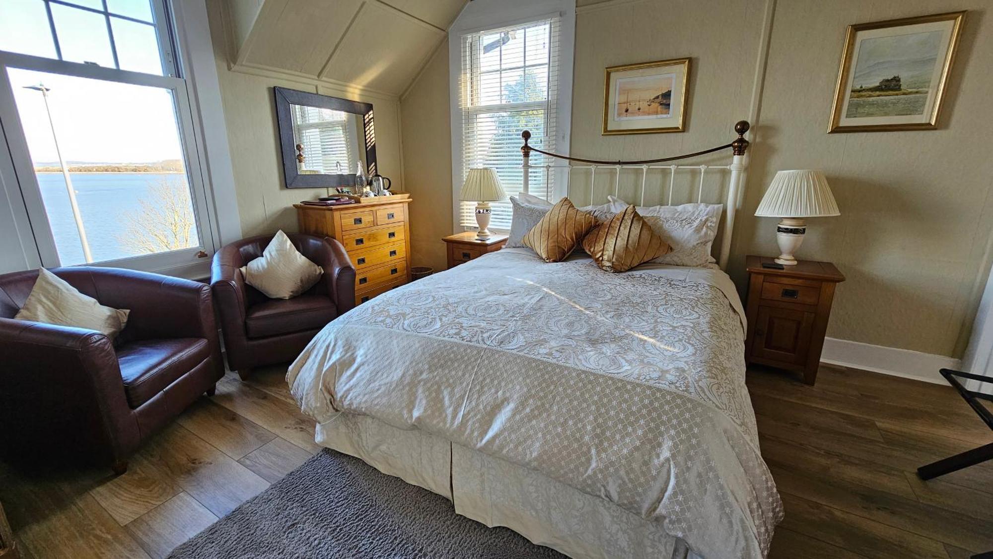 オーバン Ards House Bed & Breakfast エクステリア 写真